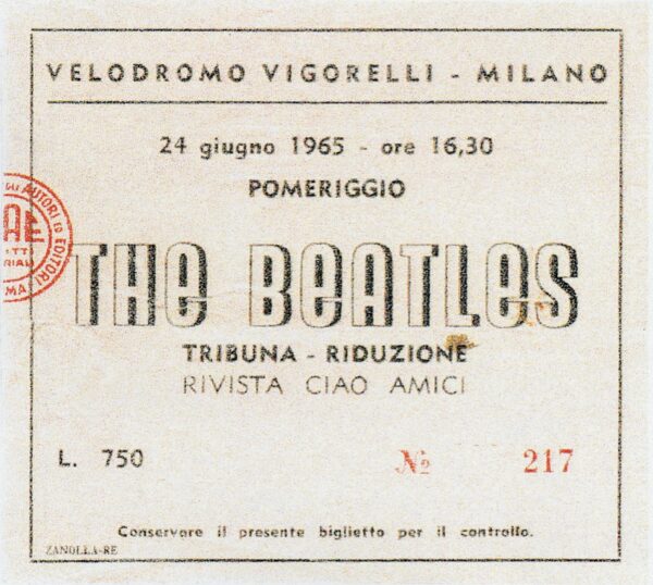 Beatles memorabilia show a La Montina Francaicorta arte