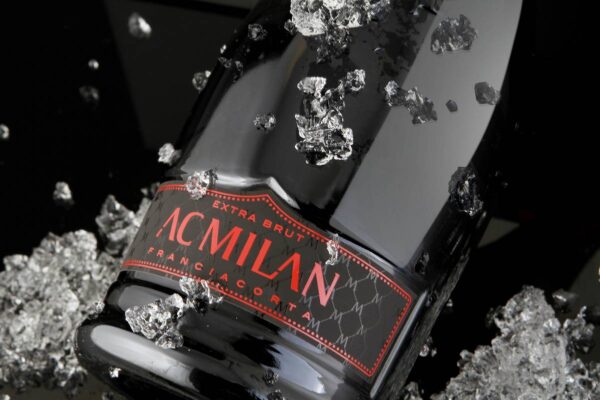 bottiglia-ghiaccio-milan