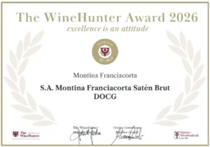 Bottiglia Franciacorta Saten Montina premiato WineHunter