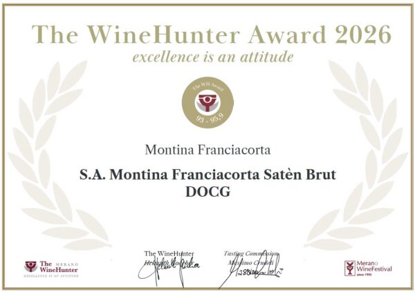 Bottiglia Franciacorta Saten Montina premiato WineHunter